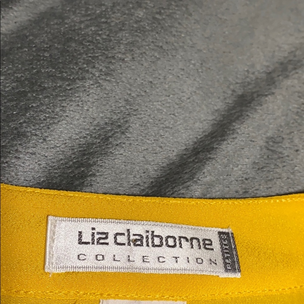 Blouse - Picture 2 of 2